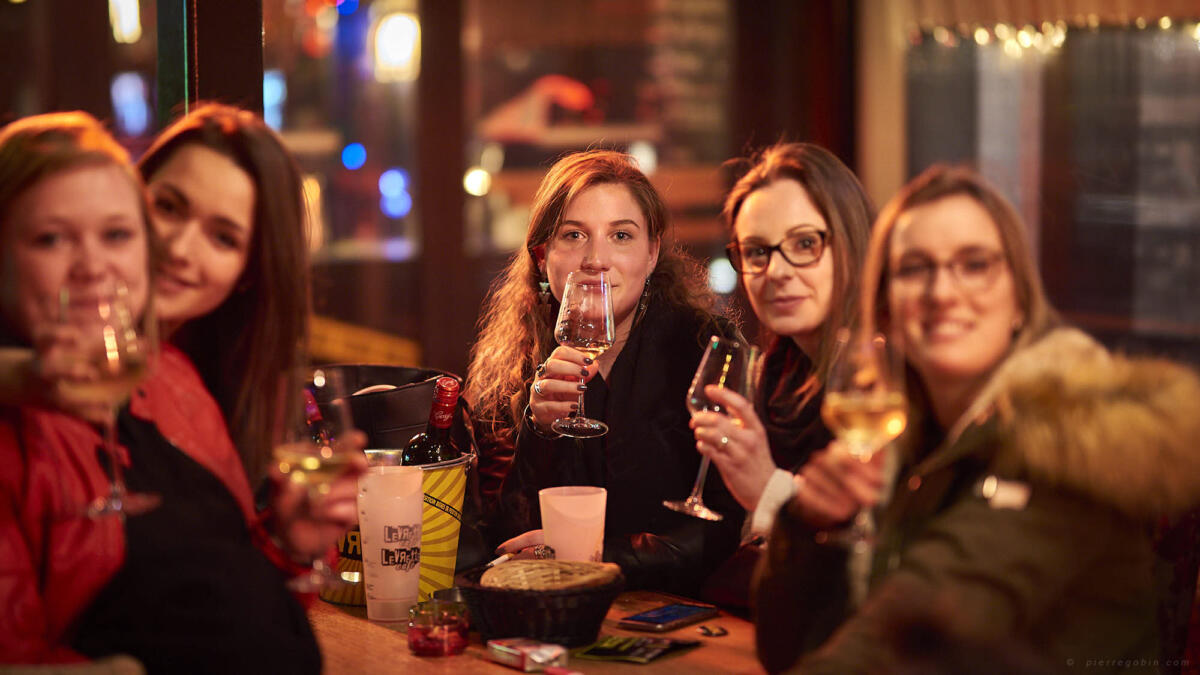 090 Les filles en fête !   