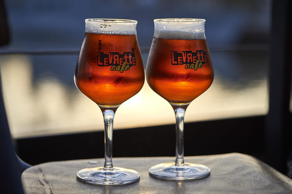 080 Bière Ambrée Levrette    