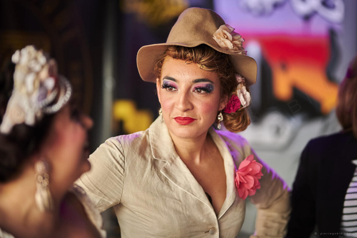 20190405 Levrette Cafe 2 ans 4910  