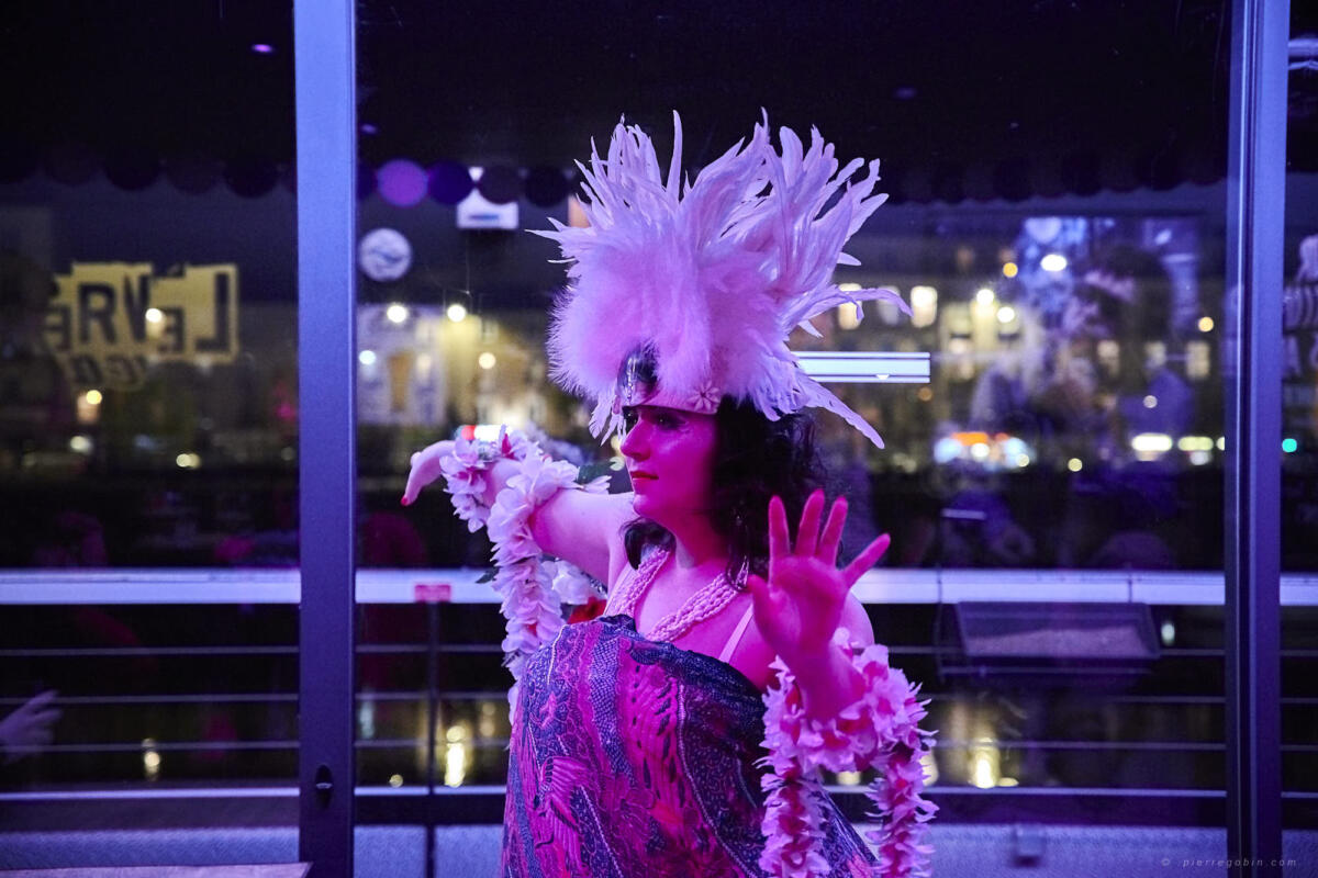 20190405 Levrette Cafe 2 ans 5000    